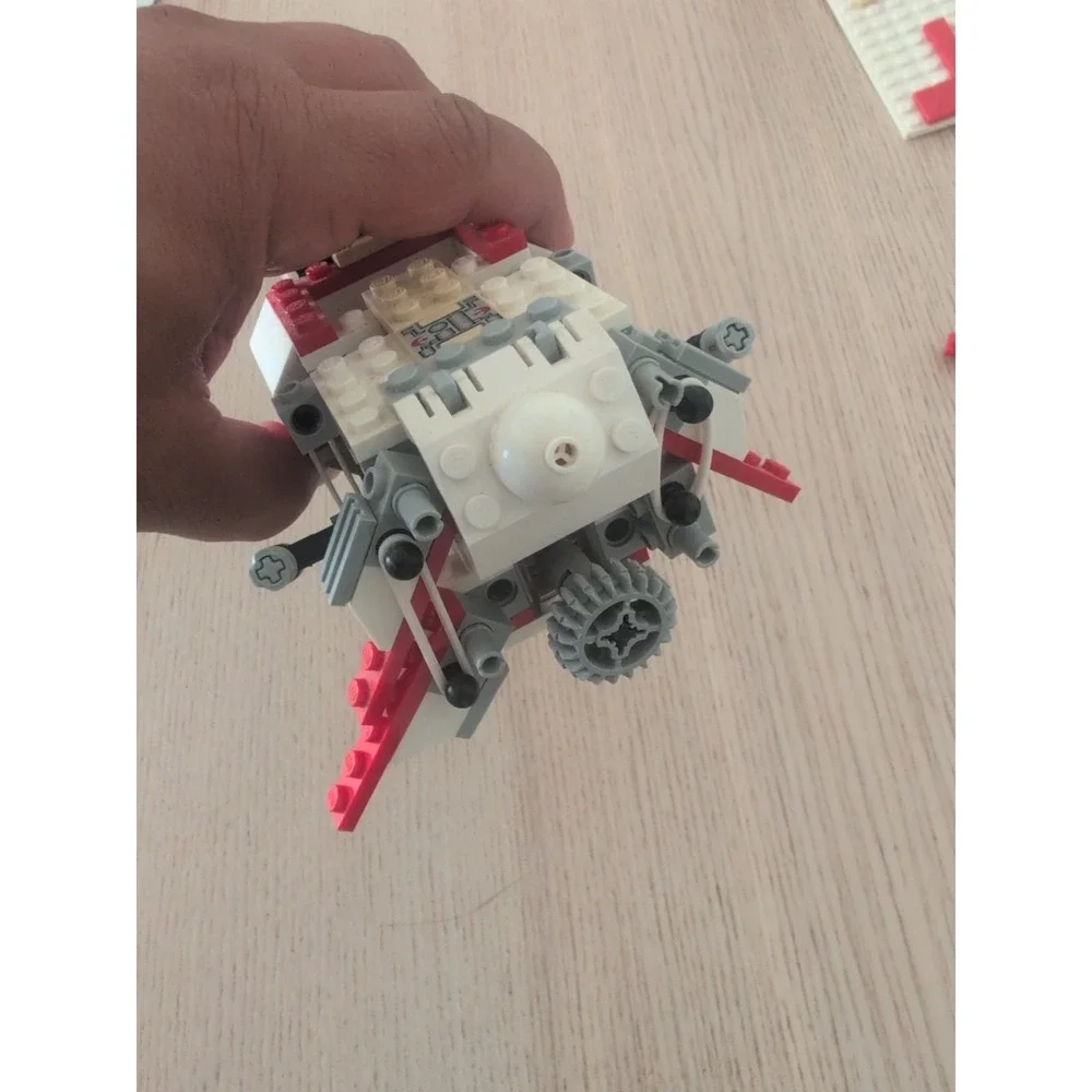LEGO Star Wars 4502 Vintage X-Wing Fighter ( FOR PARTS )